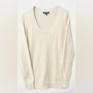 Old Navy Softest Scoop Neck Sweater